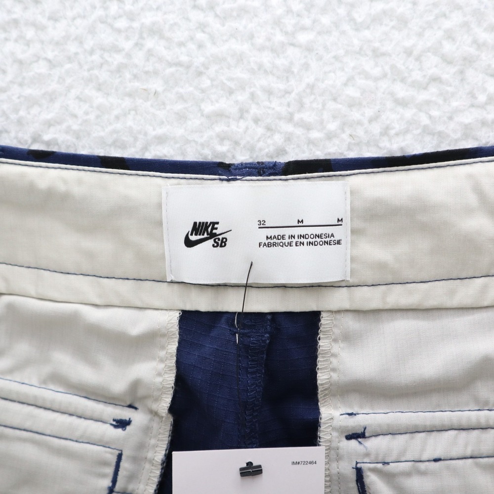 Nike Shorts Mens 32 Blue Black SB Kearny Cargo Leopard Print AOP Ripstop Skater - Picture 7 of 16